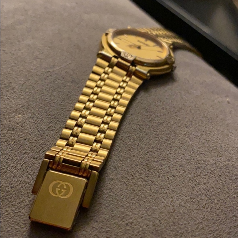 VINTAGE GUCCI WATCH - Picture 5 of 5